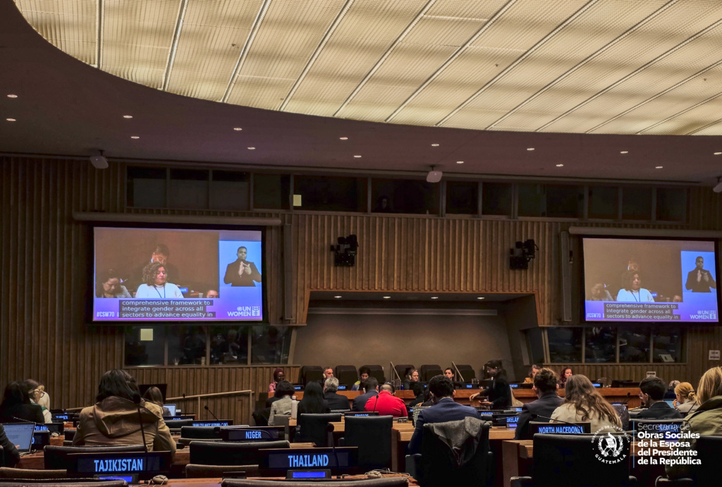 Mujeres 2000: igualdad de género, desarrollo y paz para el siglo XXI